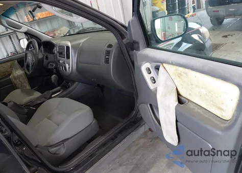 2006 Ford Escape Xlt/Xlt Sport z USA, uszkodzony, nr VIN 1FMYU93106KA37462